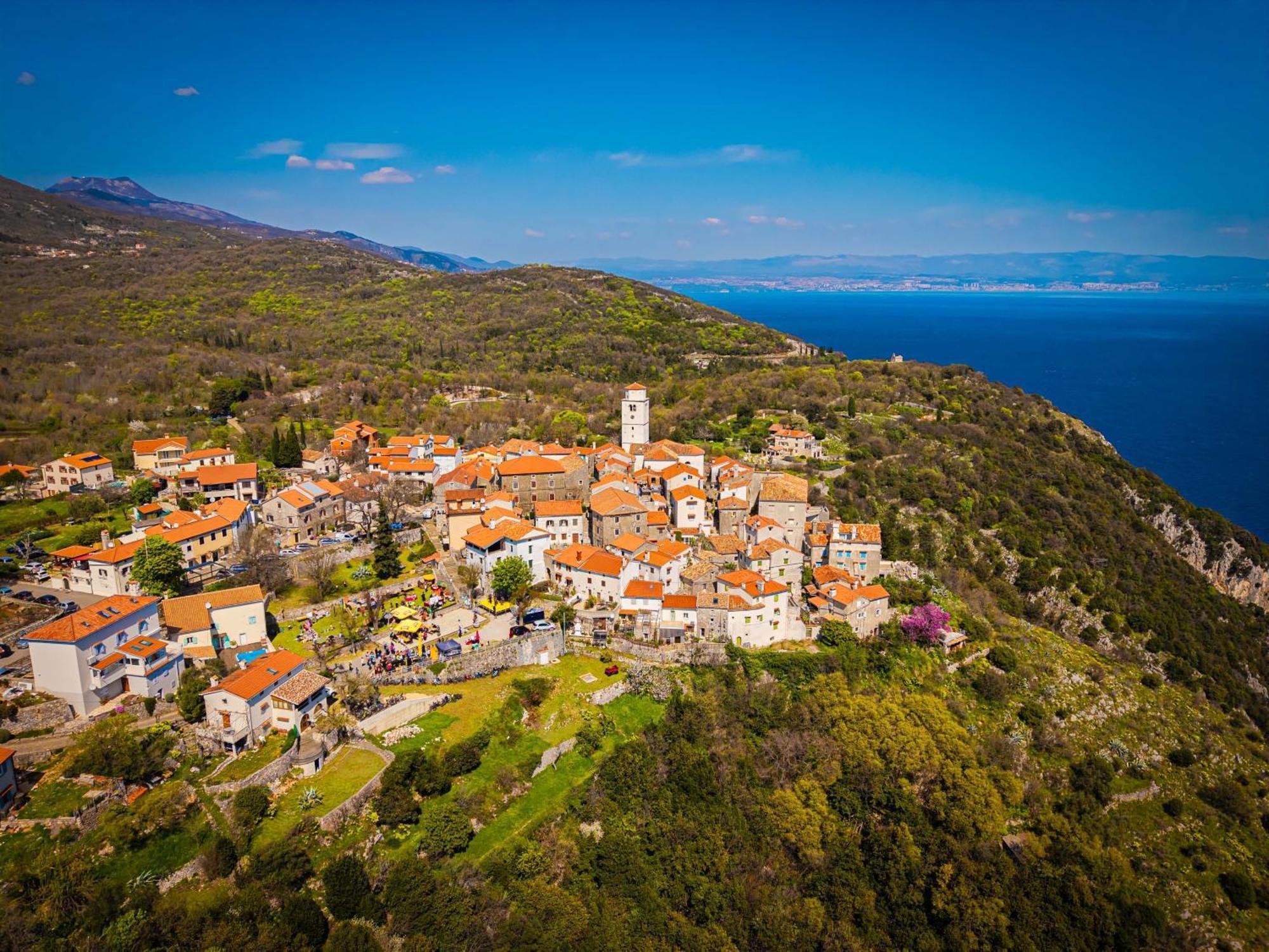 Apartments Renata - Brseč Dış mekan fotoğraf